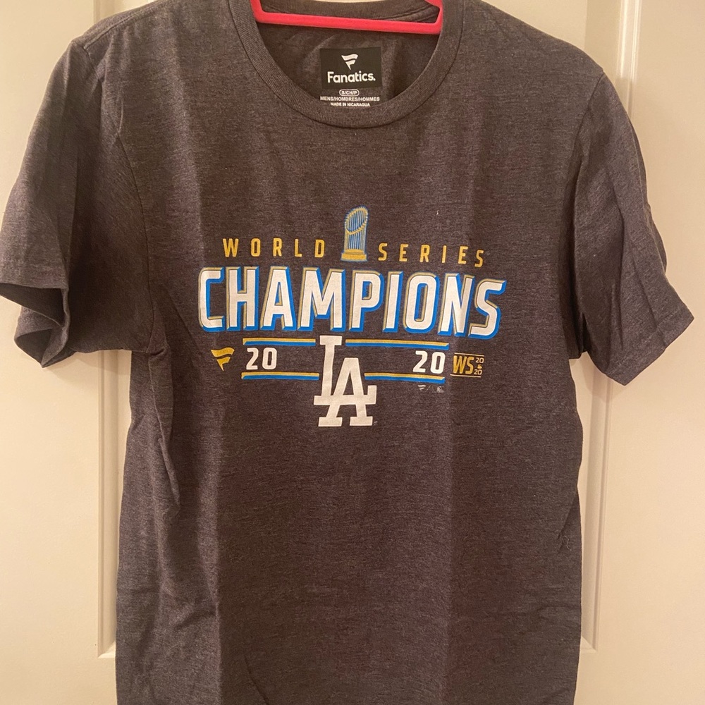 LA Dodgers 2020 World Series Champs shirt S